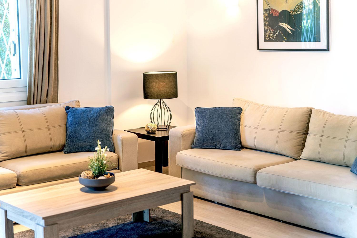 Boutique77 Luxury Apartment เอเธนส์ ภายนอก รูปภาพ