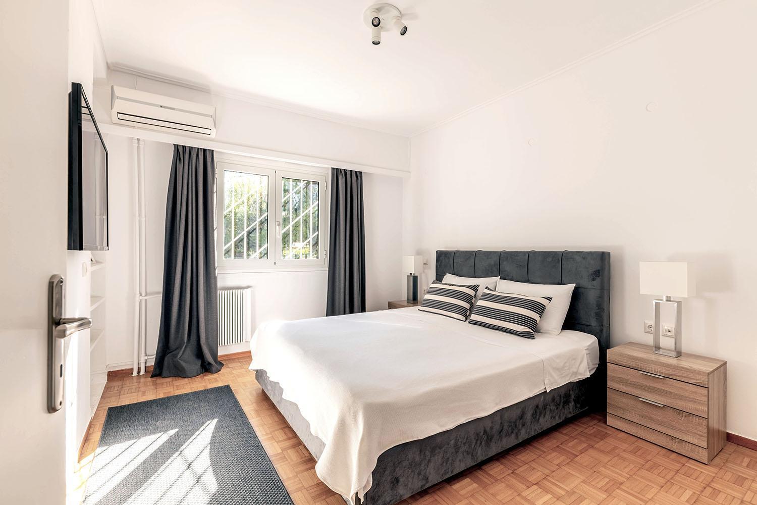 Boutique77 Luxury Apartment เอเธนส์ ภายนอก รูปภาพ
